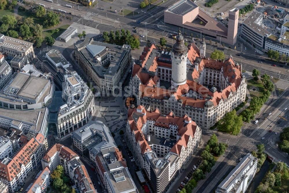 Luftbild Leipzig - Gebäude der Stadtverwaltung - Rathaus am Martin-Luther-Ring in Leipzig im Bundesland Sachsen