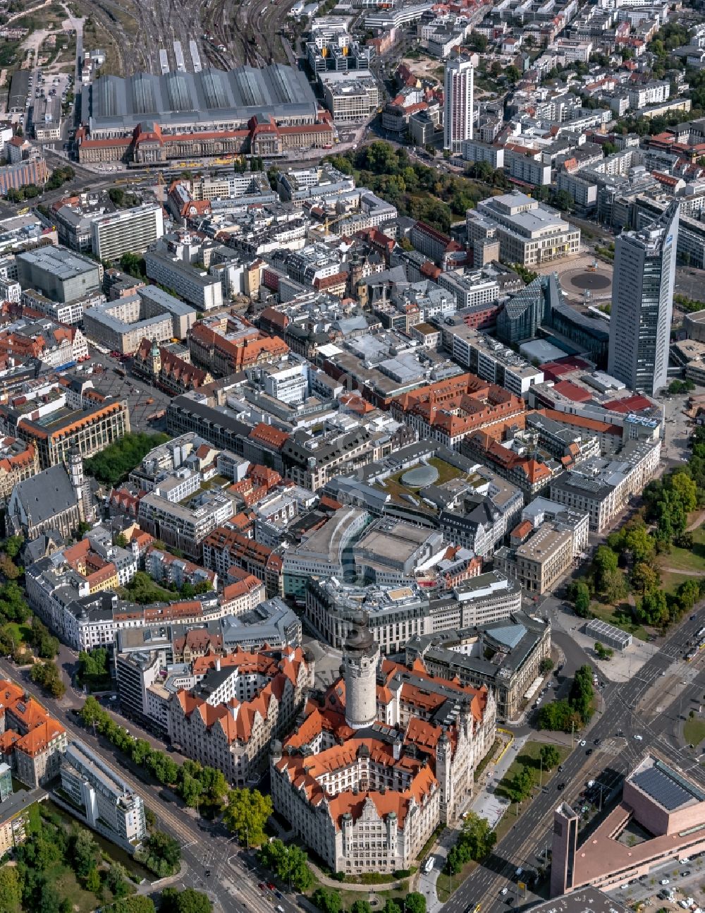 Luftbild Leipzig - Gebäude der Stadtverwaltung - Rathaus am Martin-Luther-Ring in Leipzig im Bundesland Sachsen