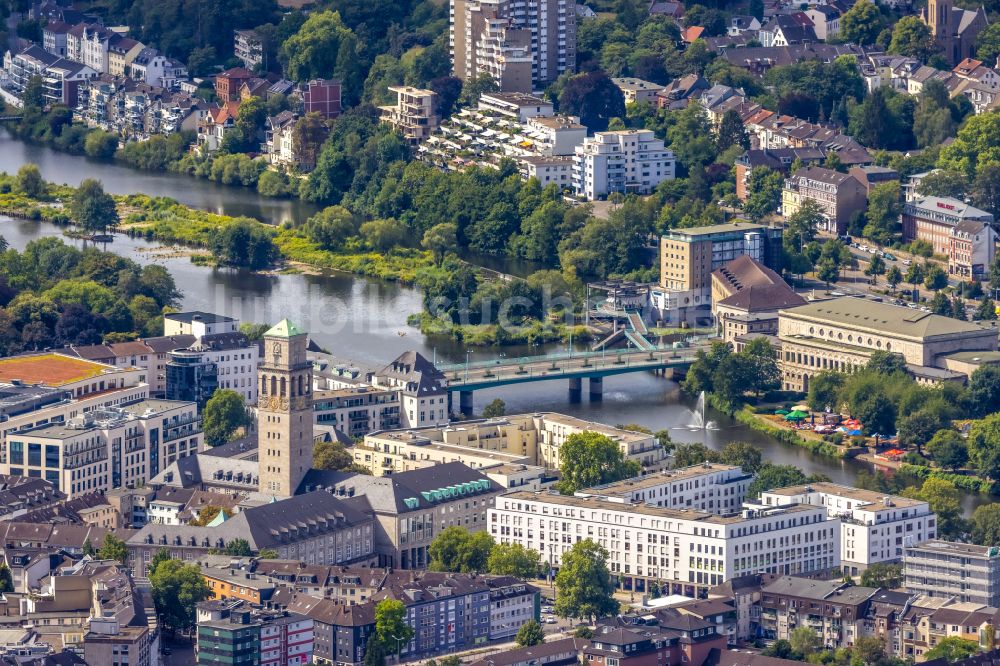 Luftaufnahme Mülheim an der Ruhr - Gebäude der Stadtverwaltung - Rathaus in Mülheim an der Ruhr im Bundesland Nordrhein-Westfalen, Deutschland