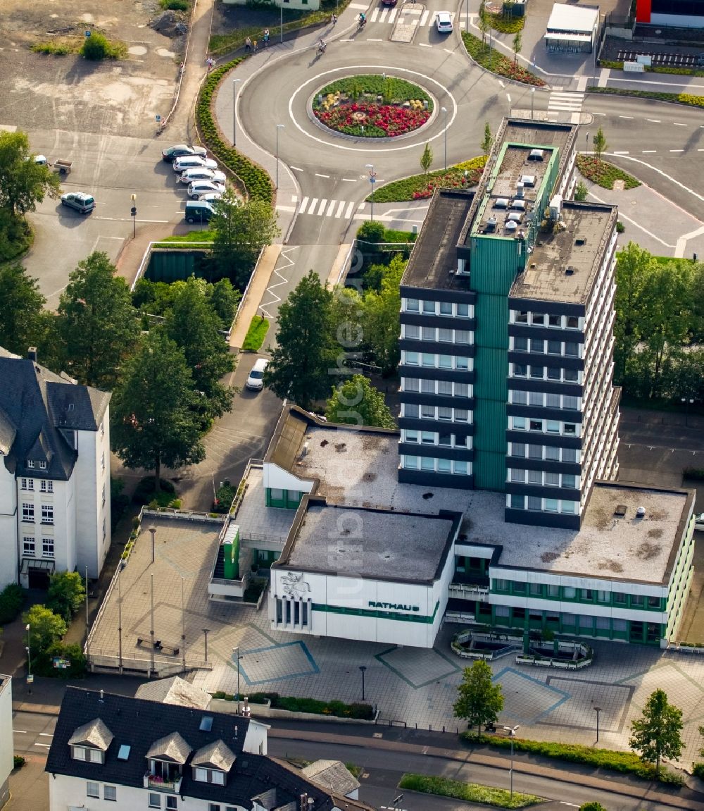 Olpe von oben - Gebäude der Stadtverwaltung - Rathaus in Olpe im Bundesland Nordrhein-Westfalen