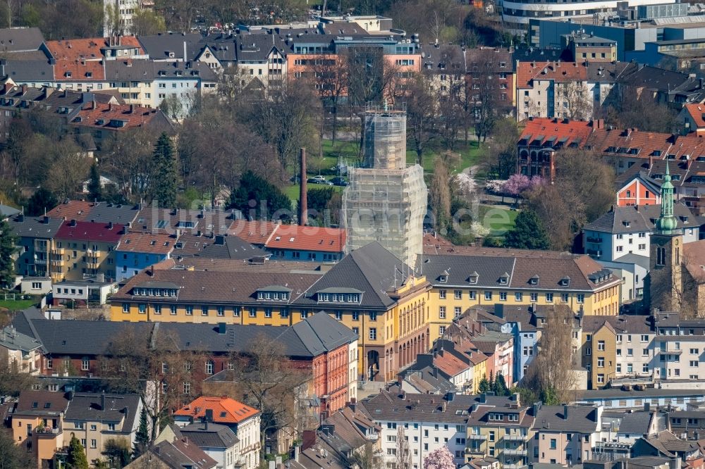 Witten aus der Vogelperspektive: Gebäude der Stadtverwaltung - Rathaus im Ortsteil Bommern in Witten im Bundesland Nordrhein-Westfalen