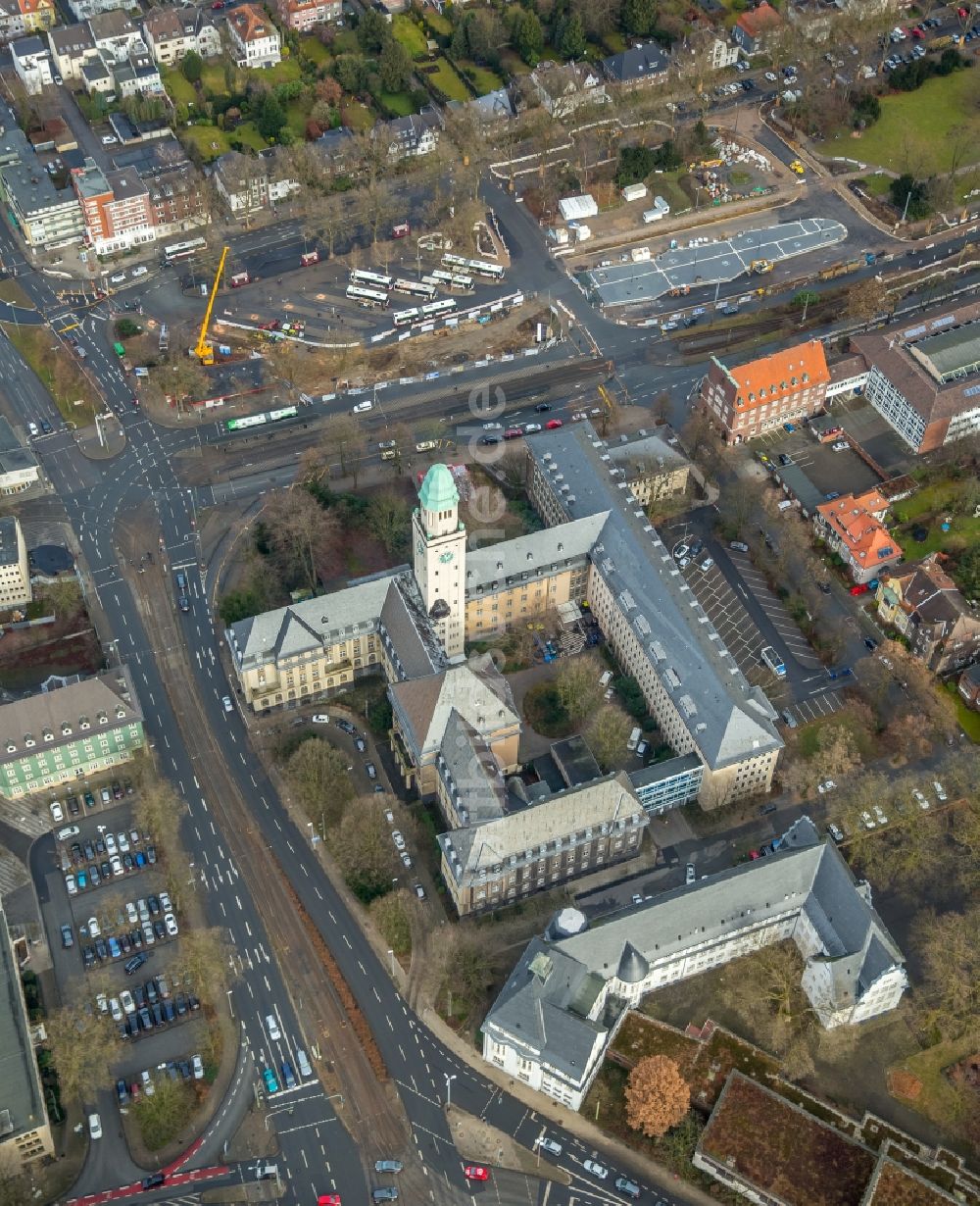 Luftaufnahme Gelsenkirchen - Gebäude der Stadtverwaltung - Rathaus im Ortsteil Buer in Gelsenkirchen im Bundesland Nordrhein-Westfalen