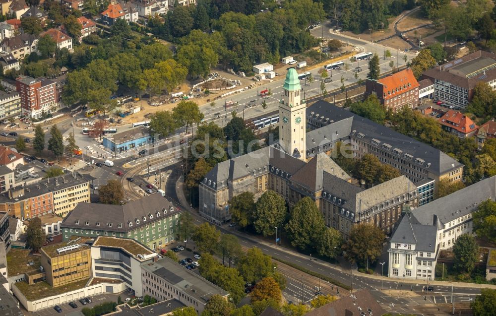 Gelsenkirchen aus der Vogelperspektive: Gebäude der Stadtverwaltung - Rathaus im Ortsteil Buer in Gelsenkirchen im Bundesland Nordrhein-Westfalen