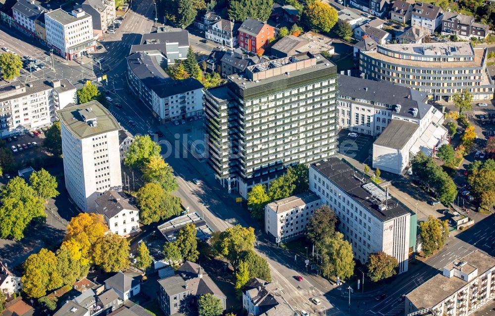 Siegen aus der Vogelperspektive: Gebäude der Stadtverwaltung - Rathaus in Siegen im Bundesland Nordrhein-Westfalen