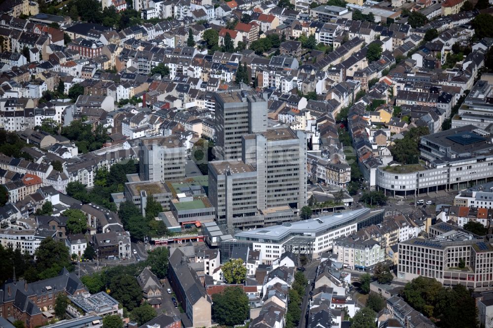 Luftaufnahme Bonn - Gebäude der Stadtverwaltung - Rathaus Stadthaus an der Breite Straße in Bonn im Bundesland Nordrhein-Westfalen, Deutschland