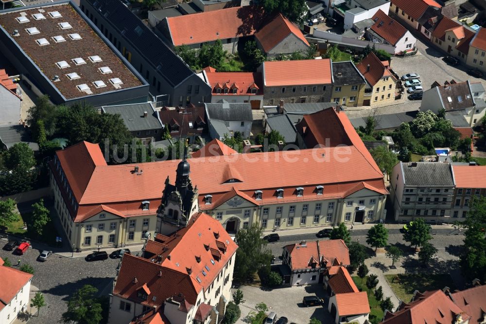 Luftbild Bernburg (Saale) - Gebäude des Standesamts Bernburg in Bernburg (Saale) im Bundesland Sachsen-Anhalt