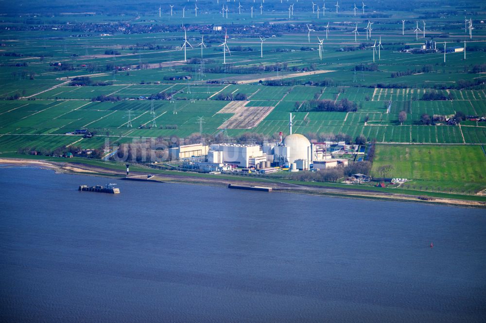 Luftbild Brokdorf - Gebäude der stillgelegten Reaktorblöcke und Anlagen des AKW - KKW Kernkraftwerk in Brokdorf im Bundesland Schleswig-Holstein, Deutschland