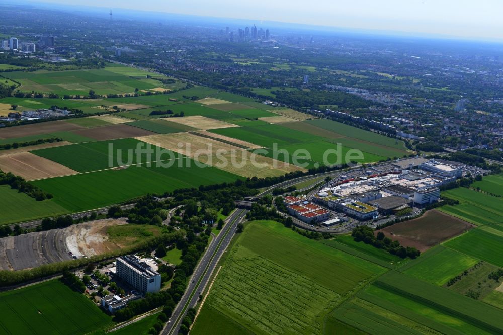 Luftbild Sulzbach am Taunus - Gebäude des Tagungs- Zentrums und Dorint Hotel in Sulzbach am Taunus im Bundesland Hessen