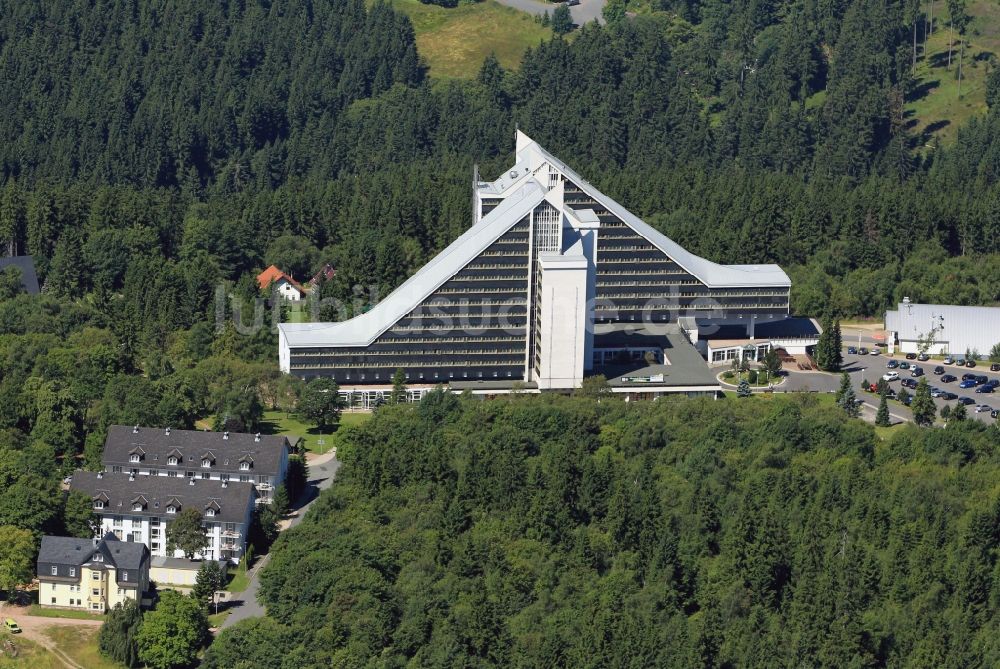 Oberhof von oben - Gebäude des Treff Hotel Panorama Oberhof in Thüringen