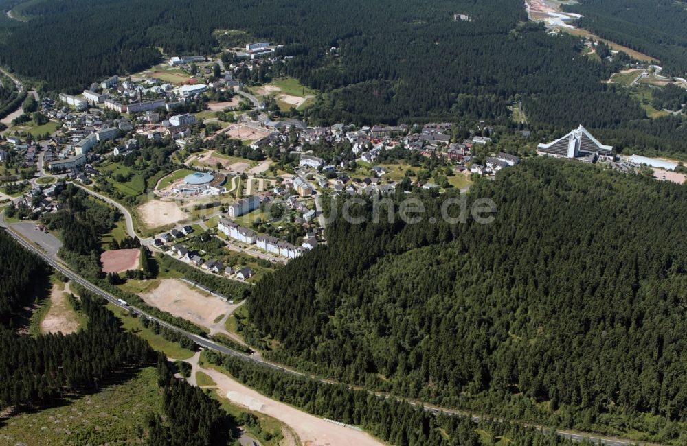 Oberhof aus der Vogelperspektive: Gebäude des Treff Hotel Panorama Oberhof in Thüringen