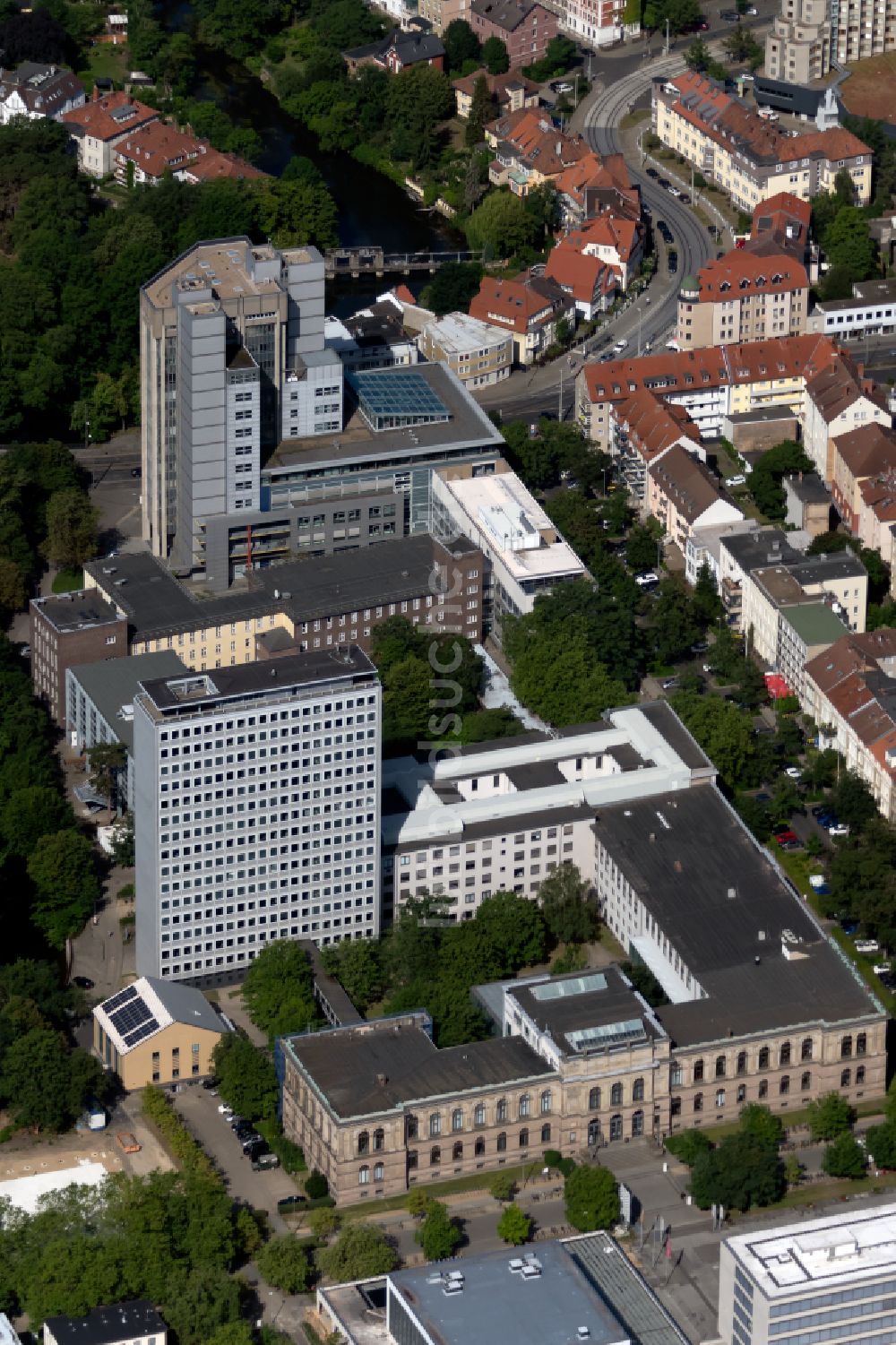 Braunschweig aus der Vogelperspektive: Gebäude der Universität TU Braunschweig in Braunschweig im Bundesland Niedersachsen, Deutschland