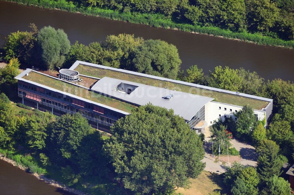 Luftaufnahme Magdeburg - Gebäude des Wasserstraßen-Neubauamt am Kleinen Werder in Magdeburg im Bundesland Sachsen-Anhalt