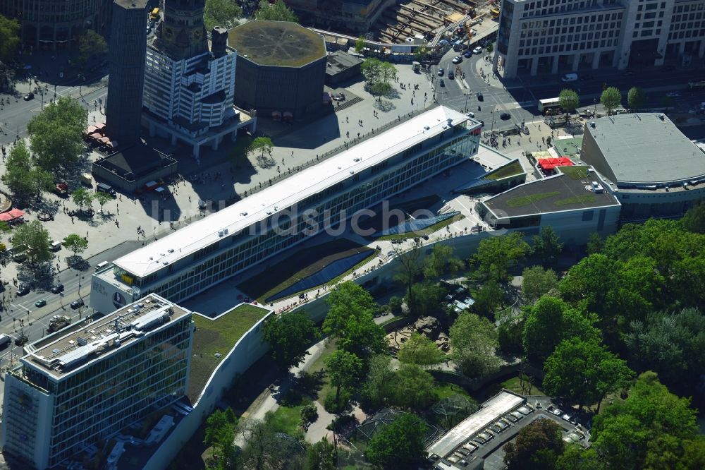 Luftbild Berlin - Gebäudeensemble Bikinihaus in der Budapester Straße im Bezirk Charlottenburg in Berlin