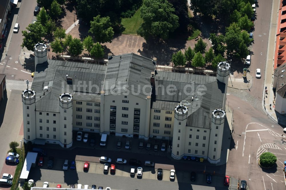 Luftaufnahme Bernburg (Saale) - Gebäudekomplex des Amtsgericht Bernburg in Bernburg (Saale) im Bundesland Sachsen-Anhalt