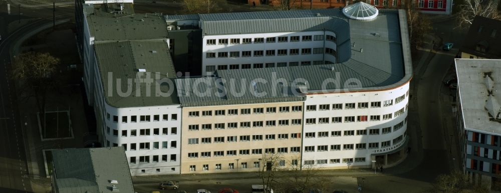 Frankfurt (Oder) von oben - Gebäudekomplex des Amtsgerichtes an der Bachgasse in Frankfurt (Oder) im Bundesland Brandenburg