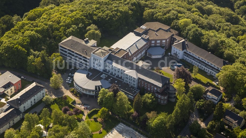 Wetter aus der Vogelperspektive: Gebäudekomplex des Berufsbildungswerk Volmarstein der ev. Stiftung Volmarstein in Wetter im Bundesland Nordrhein-Westfalen