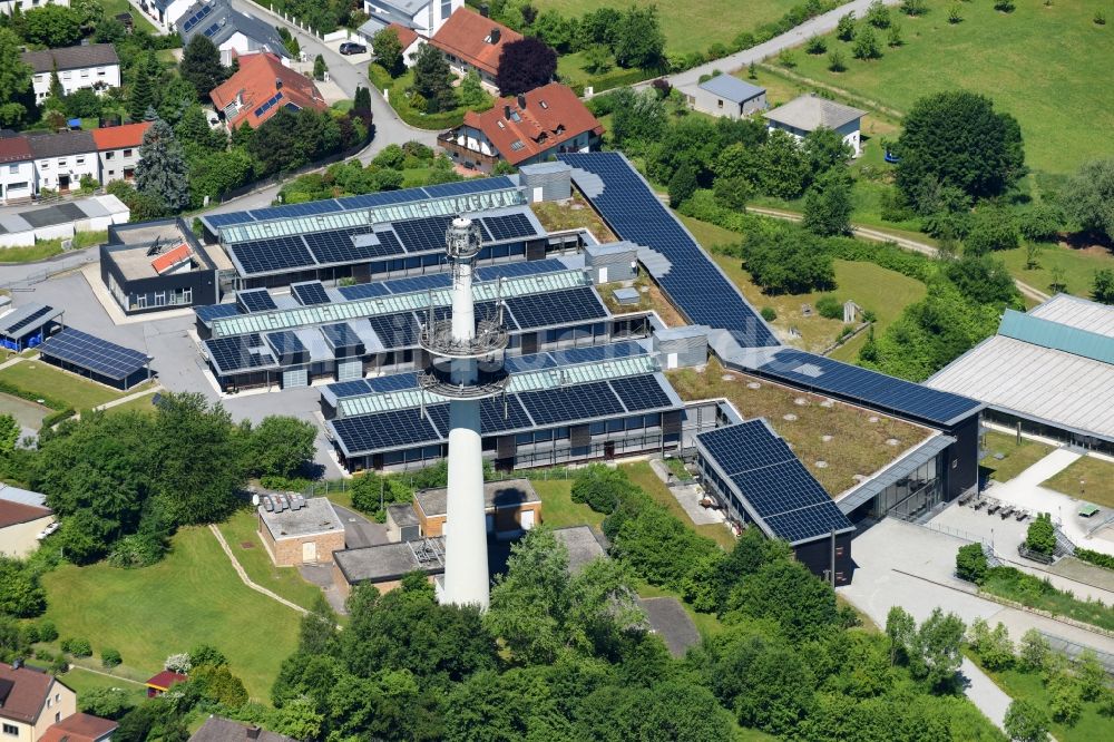 Luftbild Passau - Gebäudekomplex der Berufsschule - Staatliche Berufsschule Am Fernsehturm im Ortsteil Haidenhof in Passau im Bundesland Bayern, Deutschland