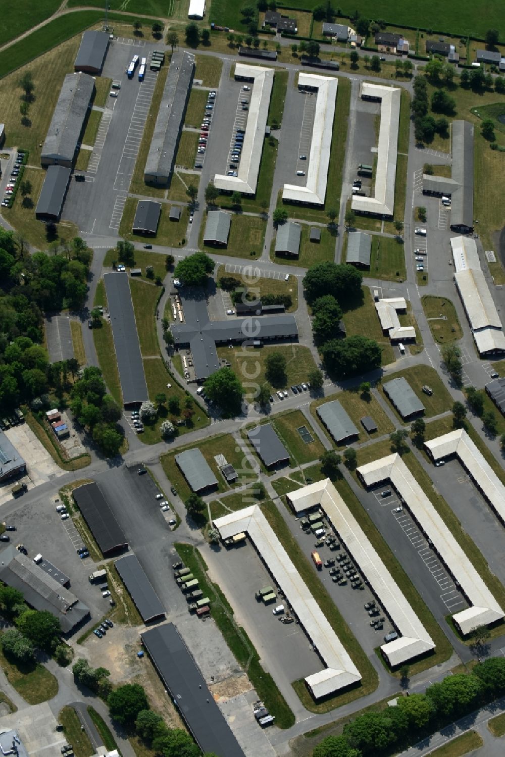 Ronne - Insel Bornholm von oben - Gebäudekomplex der ehemaligen Militär- Kaserne in Ronne - Insel Bornholm in Region Hovedstaden, Dänemark