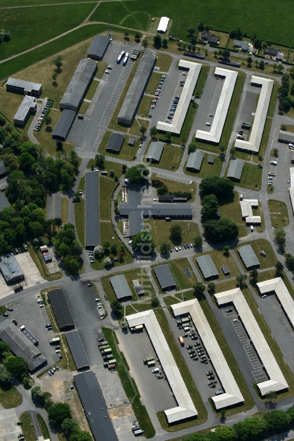 Ronne - Insel Bornholm aus der Vogelperspektive: Gebäudekomplex der ehemaligen Militär- Kaserne in Ronne - Insel Bornholm in Region Hovedstaden, Dänemark