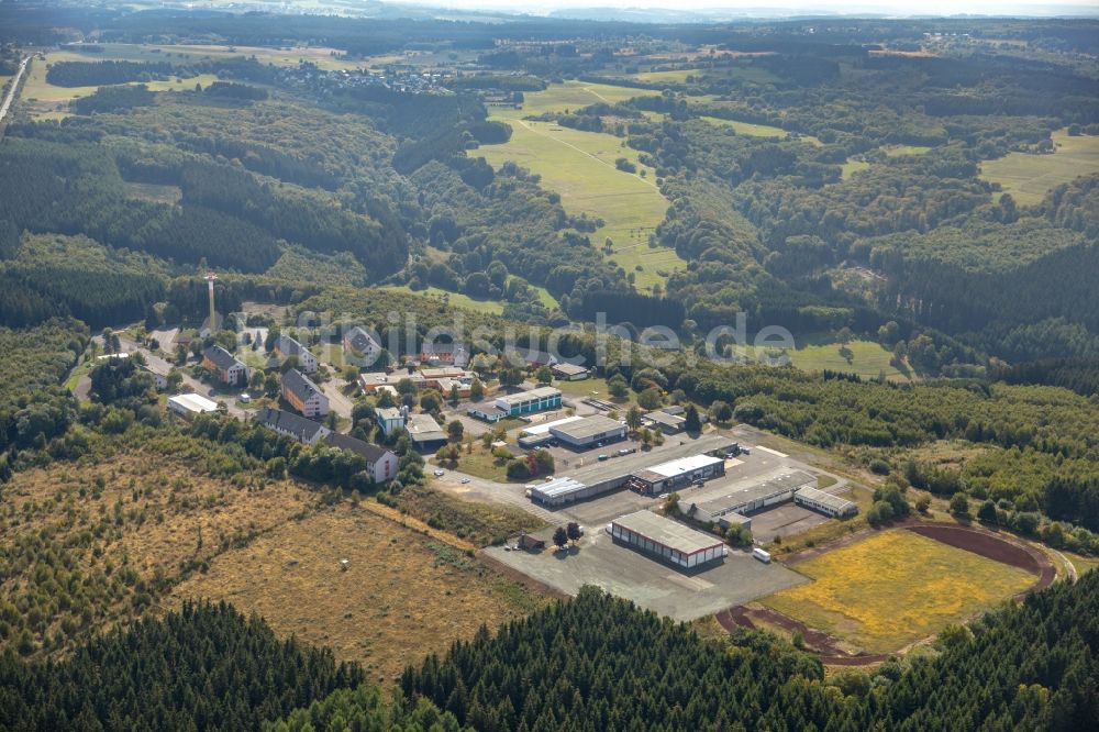 Luftbild Burbach - Gebäudekomplex der ehemaligen Militär- Kaserne Siegerlandkaserne in Burbach im Bundesland Nordrhein-Westfalen, Deutschland