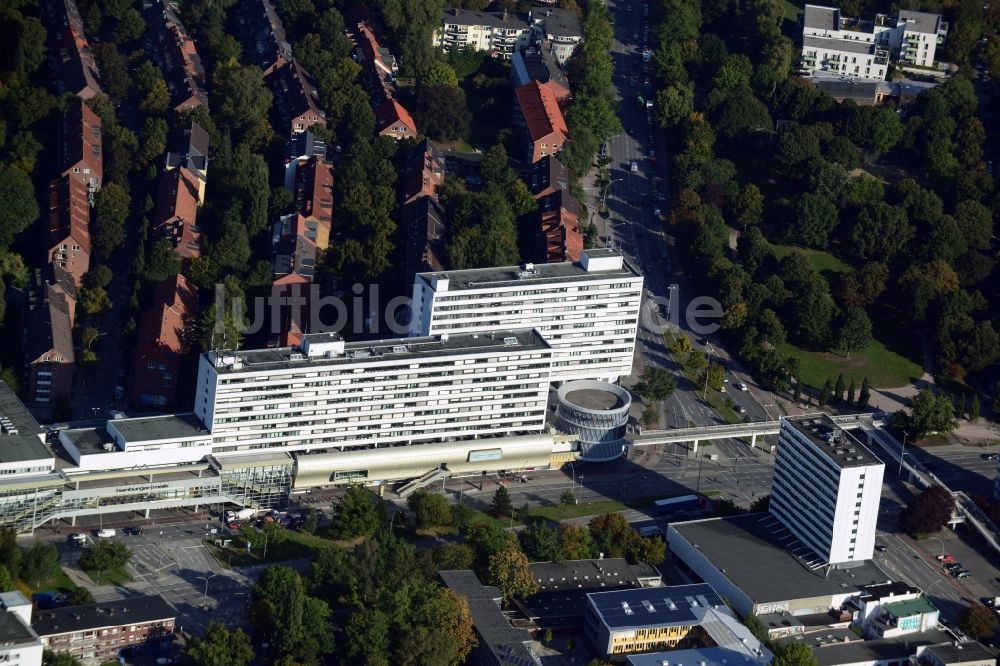 Hamburg aus der Vogelperspektive: Gebäudekomplex des Einkaufszentrum Hamburger Meile in Hamburg