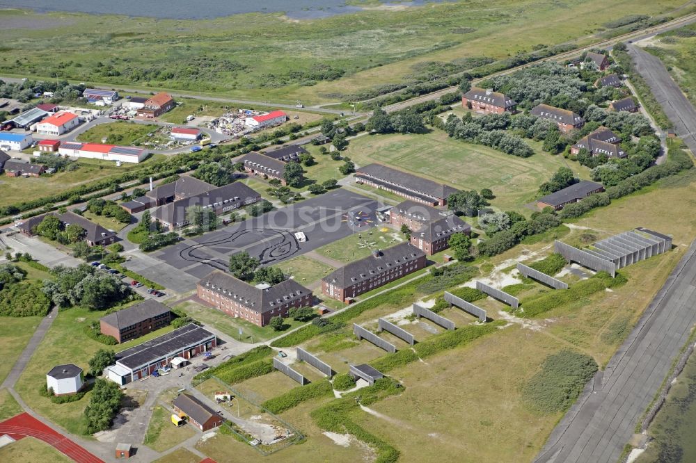 Luftbild Borkum - Gebäudekomplex der ememaligen Militär- Kaserne in Borkum im Bundesland Niedersachsen