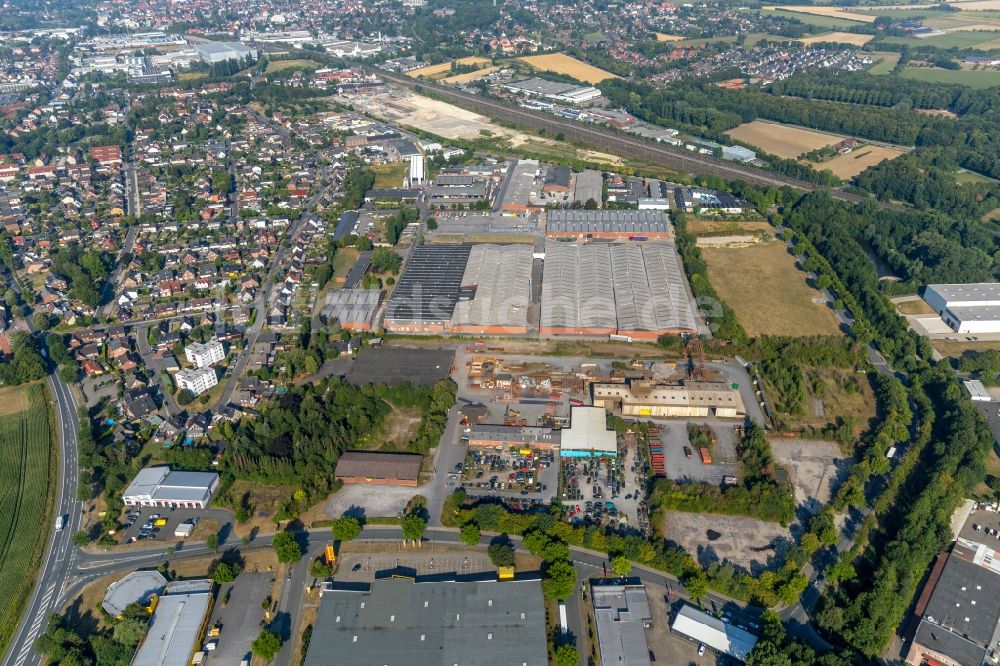 Luftaufnahme Ahlen - Gebäudekomplex und Gelände des ehemaligen Logistikzentrums in Ahlen im Bundesland Nordrhein-Westfalen, Deutschland