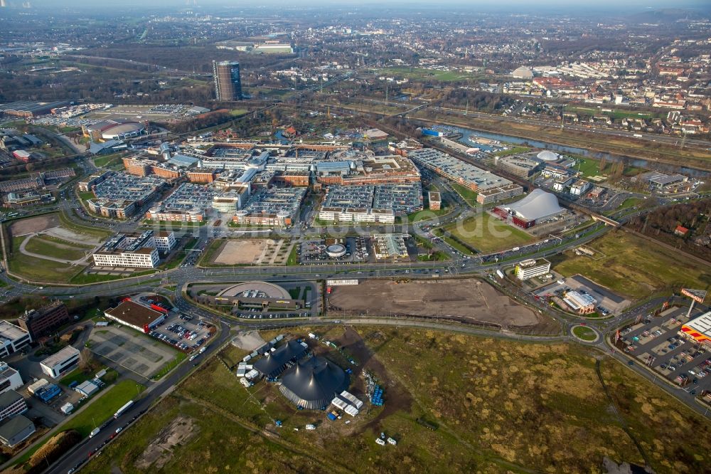 Luftbild Oberhausen - Gebäudekomplex und Gelände des Einkaufszentrum Centro in Oberhausen im Bundesland Nordrhein-Westfalen