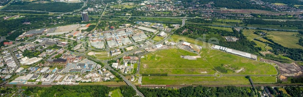 Oberhausen von oben - Gebäudekomplex und Gelände des Einkaufszentrum Centro in Oberhausen im Bundesland Nordrhein-Westfalen