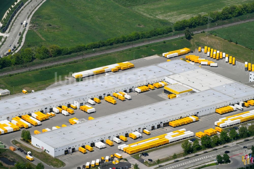 Luftbild Augsburg - Gebäudekomplex und Gelände des Logistikzentrums in Augsburg im Bundesland Bayern, Deutschland