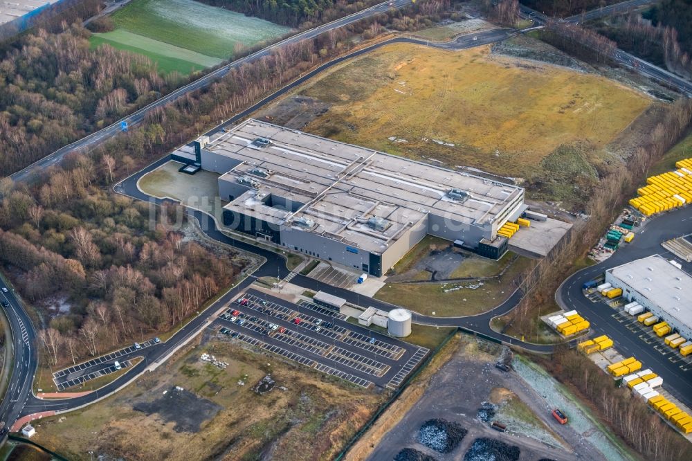 Luftaufnahme Dorsten - Gebäudekomplex und Gelände des Logistikzentrums der Bertelsmann SE & Co. KGaA in Dorsten im Bundesland Nordrhein-Westfalen, Deutschland