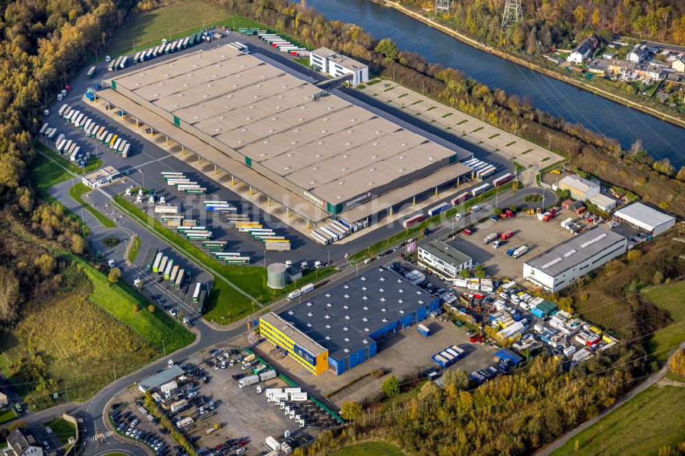 Herne aus der Vogelperspektive: Gebäudekomplex und Gelände des Logistikzentrums der Duvenbeck Consulting GmbH & Co. KG in Herne im Bundesland Nordrhein-Westfalen, Deutschland