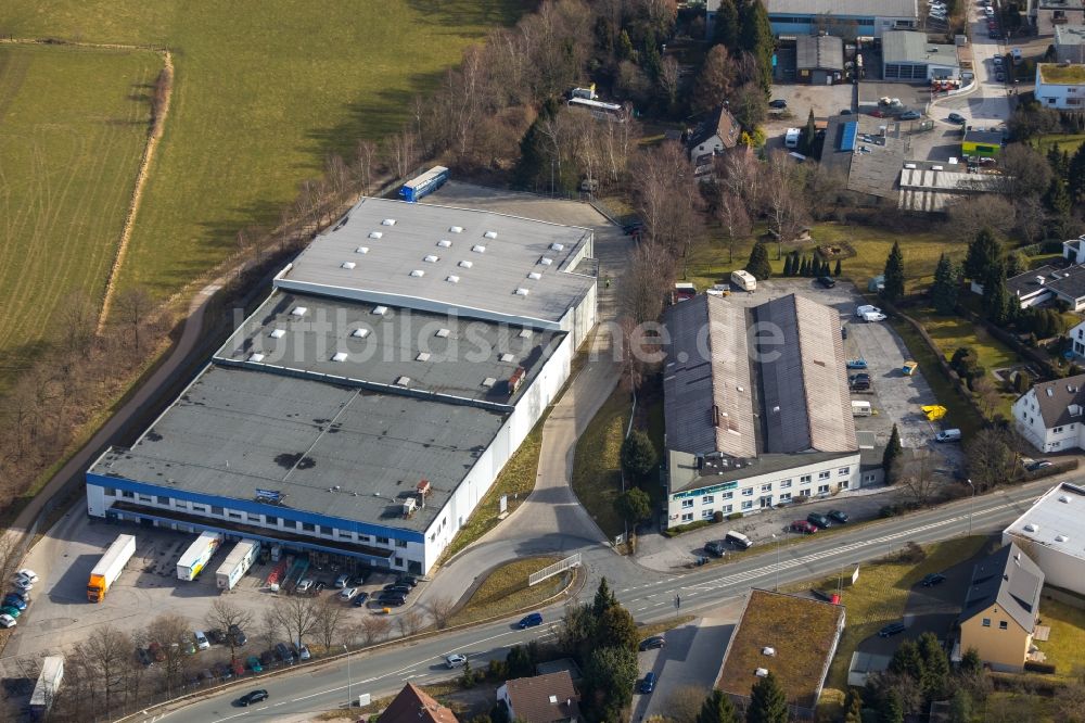 Sprockhövel aus der Vogelperspektive: Gebäudekomplex und Gelände des Logistikzentrums der Gebr. Taskin Logistics GmbH an der Hoppe in Sprockhövel im Bundesland Nordrhein-Westfalen, Deutschland