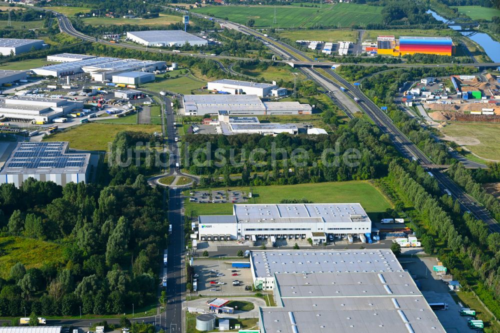 Wustermark von oben - Gebäudekomplex und Gelände des Logistikzentrums Havi Logistics in Wustermark im Bundesland Brandenburg, Deutschland