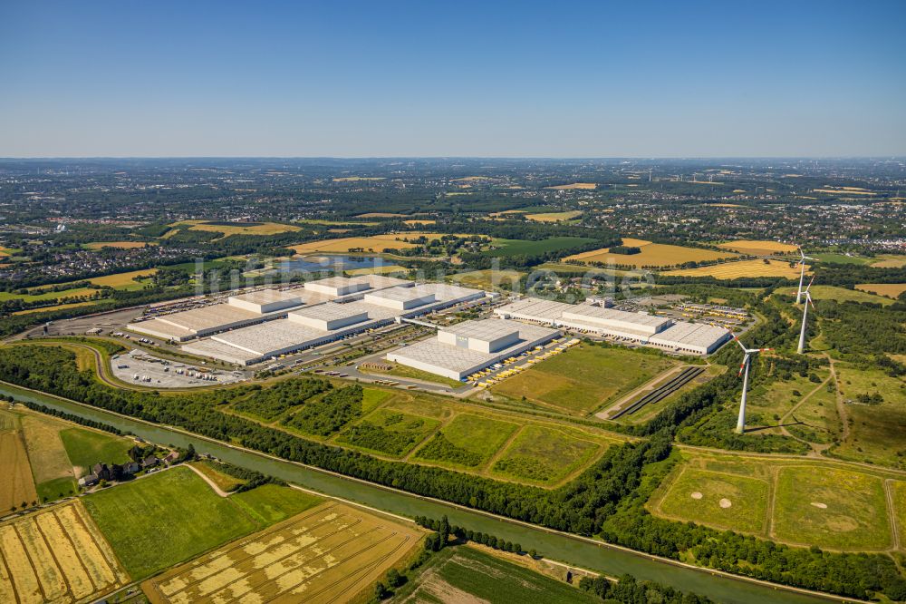 Dortmund aus der Vogelperspektive: Gebäudekomplex und Gelände des Logistikzentrums IKEA in Dortmund im Bundesland Nordrhein-Westfalen, Deutschland