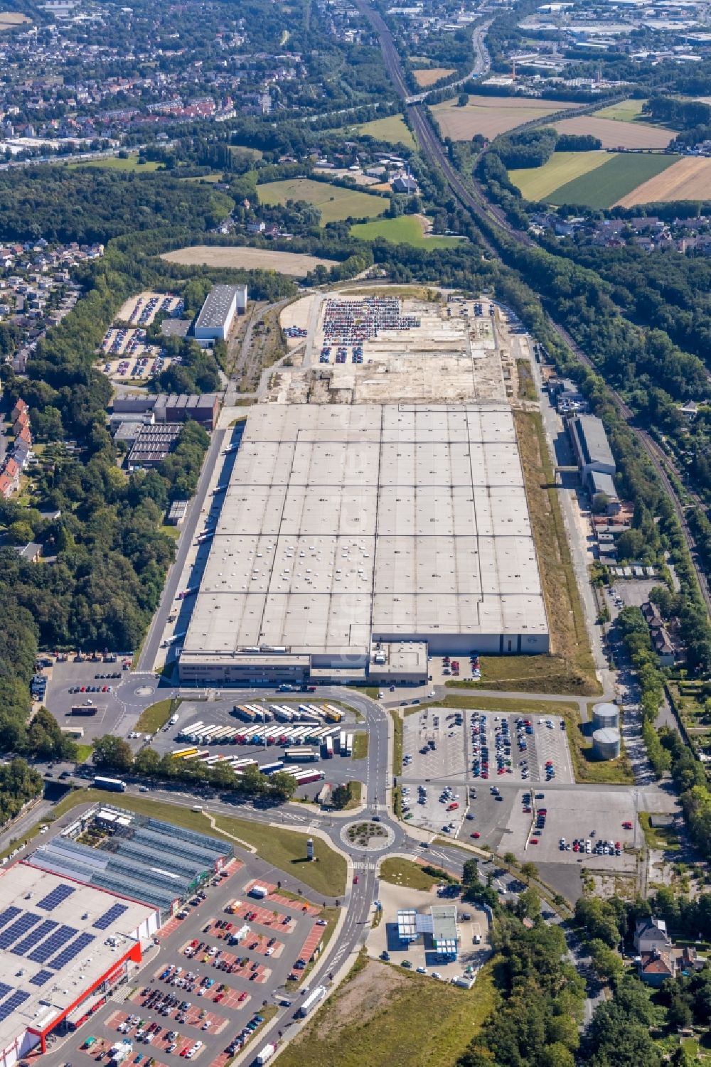 Luftbild Bochum - Gebäudekomplex und Gelände des Logistikzentrums der Opel Group Warehousing GmbH in Bochum im Bundesland Nordrhein-Westfalen, Deutschland