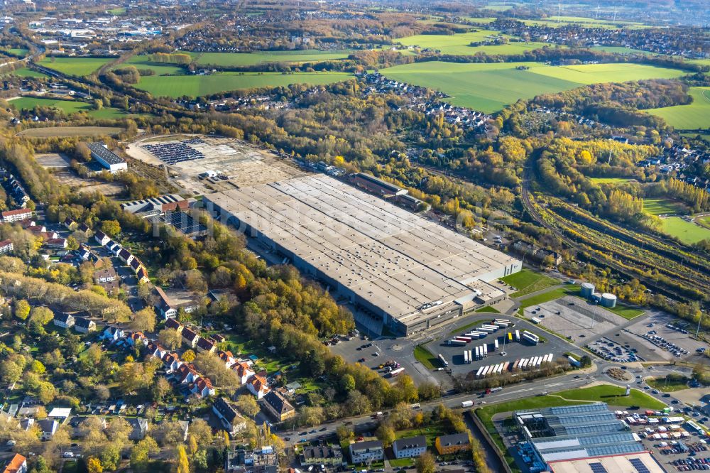 Bochum von oben - Gebäudekomplex und Gelände des Logistikzentrums der Opel Group Warehousing GmbH in Bochum im Bundesland Nordrhein-Westfalen, Deutschland