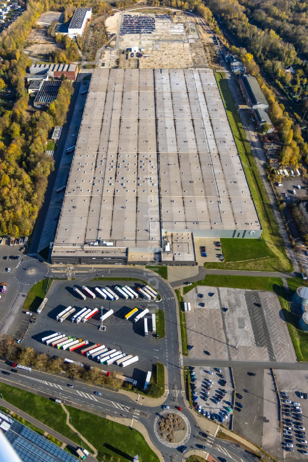 Luftbild Bochum - Gebäudekomplex und Gelände des Logistikzentrums der Opel Group Warehousing GmbH in Bochum im Bundesland Nordrhein-Westfalen, Deutschland