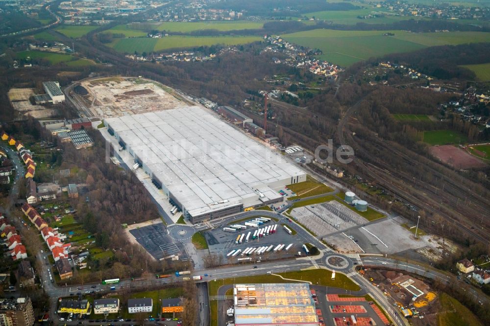 Luftaufnahme Bochum - Gebäudekomplex und Gelände des Logistikzentrums der Opel Group Warehousing GmbH an der Hauptstraße in Bochum im Bundesland Nordrhein-Westfalen, Deutschland