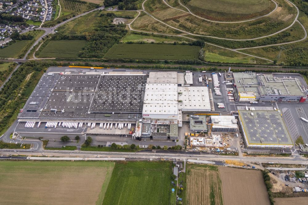 Luftaufnahme Dortmund - Gebäudekomplex und Gelände des Logistikzentrums der REWE Dortmund SE & Co. KG in Dortmund im Bundesland Nordrhein-Westfalen, Deutschland