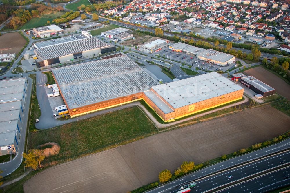 Luftaufnahme Lorsch - Gebäudekomplex und Gelände des Logistikzentrums des Verteilzentrums von Alnatura in Lorsch im Bundesland Hessen, Deutschland