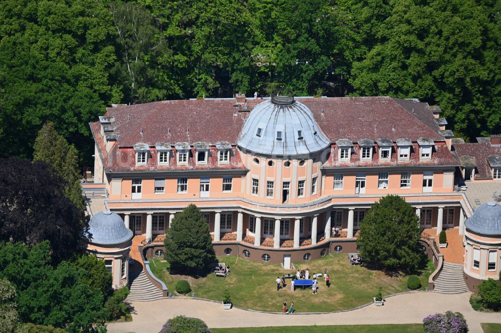 Berlin von oben - Gebäudekomplex der Hochschule BSP Business & Law School - Hochschule für Management und Recht in Berlin, Deutschland