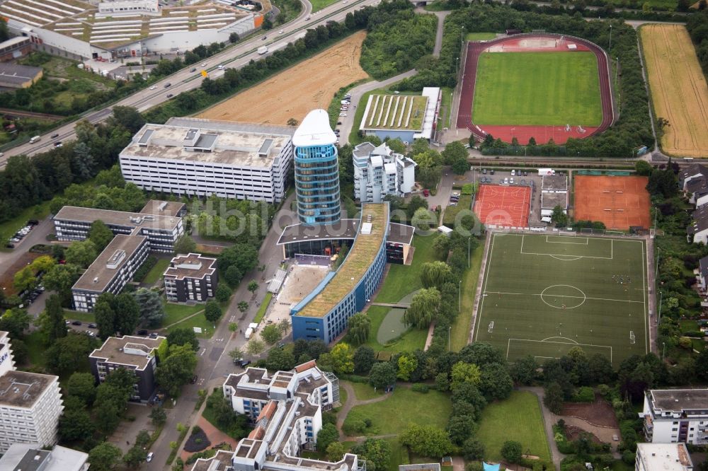 Heidelberg aus der Vogelperspektive: Gebäudekomplex der Hochschule SRH Hochschule Heidelberg in Heidelberg im Bundesland Baden-Württemberg, Deutschland