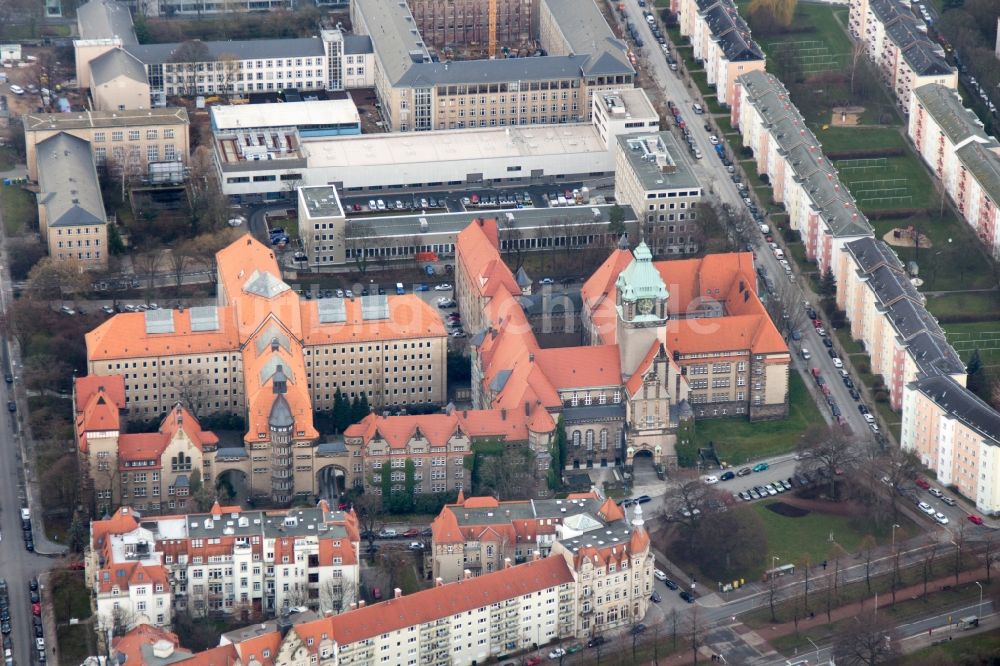 Luftbild Dresden - Gebäudekomplex der Hochschule Universität Dresden in Dresden im Bundesland Sachsen