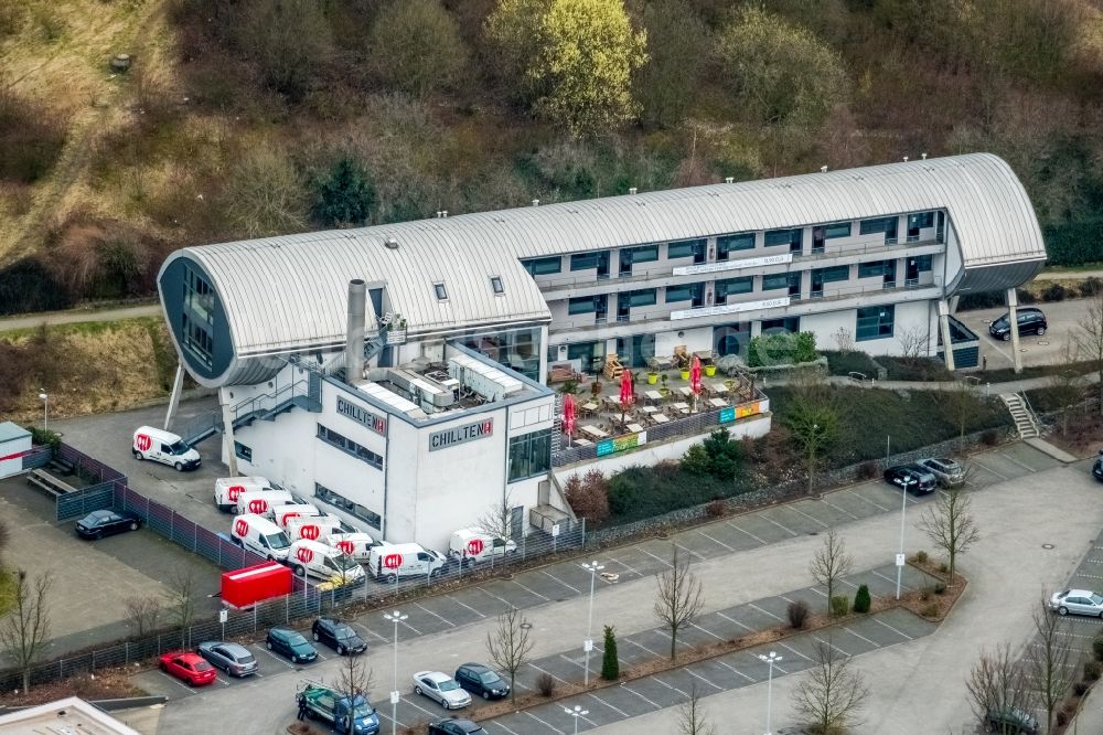 Luftaufnahme Bottrop - Gebäudekomplex der Hotelanlage chillten bottrop an der Gungstraße in Bottrop im Bundesland Nordrhein-Westfalen, Deutschland