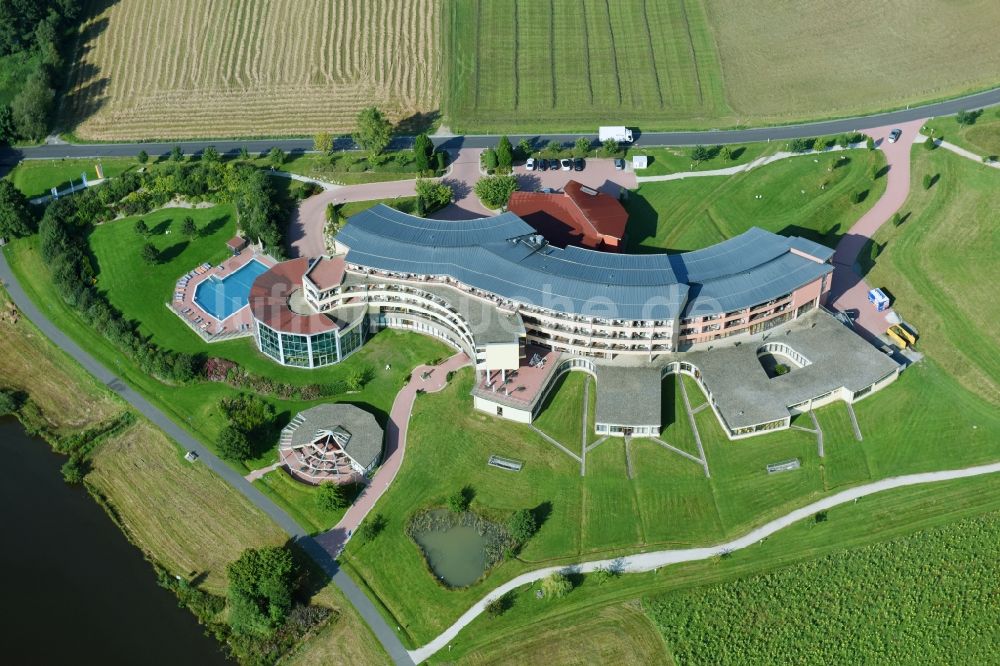 Luftbild Weißenstadt - Gebäudekomplex der Hotelanlage Gesundheitshotel Weißenstadt am See Im Quellenpark in Weißenstadt im Bundesland Bayern, Deutschland