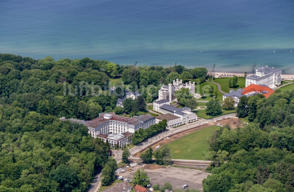 Heiligendamm aus der Vogelperspektive: Gebäudekomplex der Hotelanlage Grand Hotel Heiligendamm in Heiligendamm im Bundesland Mecklenburg-Vorpommern, Deutschland