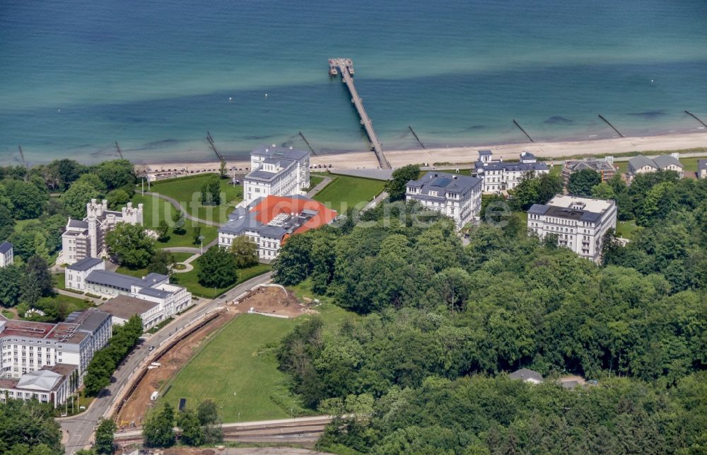 Luftbild Heiligendamm - Gebäudekomplex der Hotelanlage Grand Hotel Heiligendamm in Heiligendamm im Bundesland Mecklenburg-Vorpommern, Deutschland