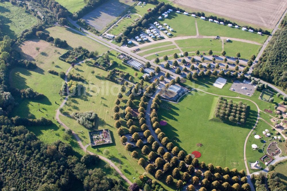 Luftbild Jülich - Gebäudekomplex der Hotelanlage JUFA Hotel Jülich am Brückenkopf-Park in Jülich im Bundesland Nordrhein-Westfalen, Deutschland