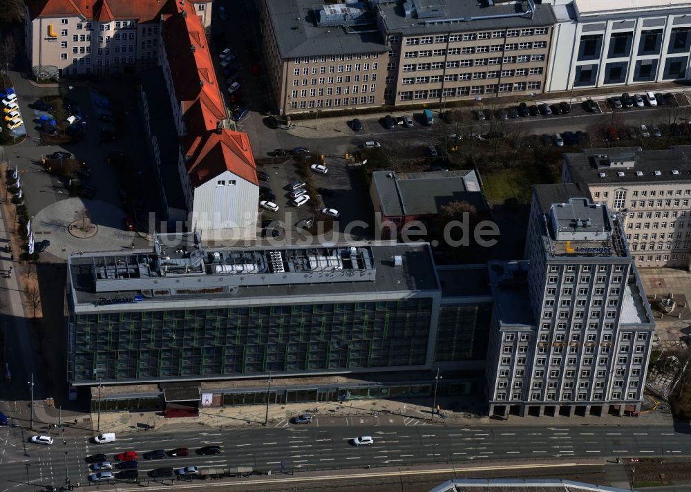 Luftbild Leipzig - Gebäudekomplex der Hotelanlage Radisson Blu am Augustusplatz im Ortsteil Mitte in Leipzig im Bundesland Sachsen